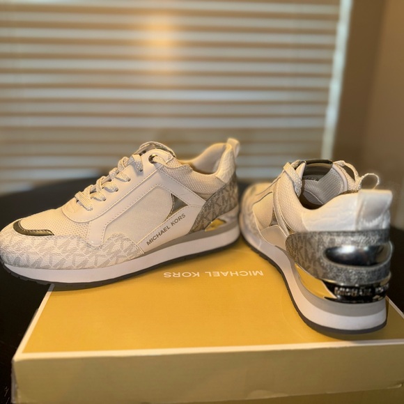 Michael Kors White and Silver Sneakers - Picture 3 of 5